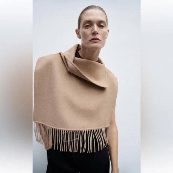 ZARA ASYMMETRICAL FRINGED WOOL BLEND CAPE - Picture 3 of 9
